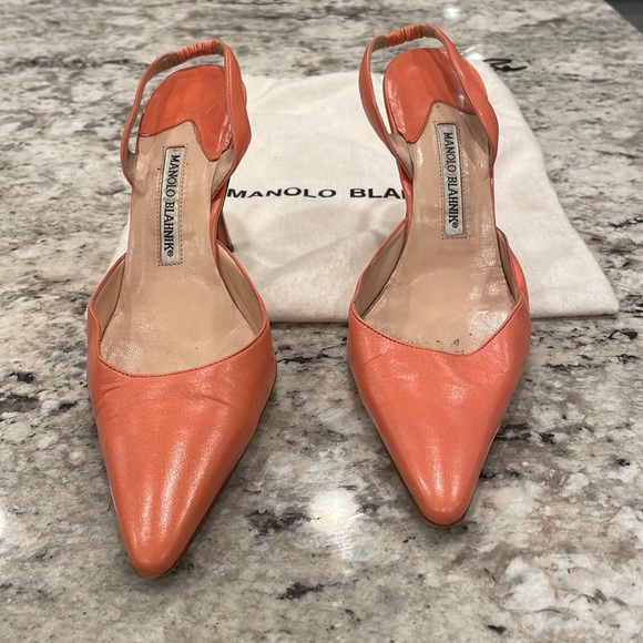Manolo Blahnik Shoes - Beautiful authentic peach colored Manolo Blahniks